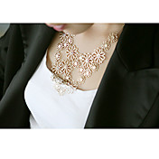 Romantic Camellia Japonica Hollow Statement Necklace