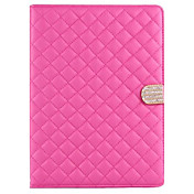 Maille losange avec fermoir design diamant cuir PU complet du corps avec support pour iPad Air (couleurs assorties)