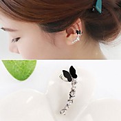 Fashion Diamond Butterfly Alloy Ear Cuff (Gold,Silver) (1 Pc)