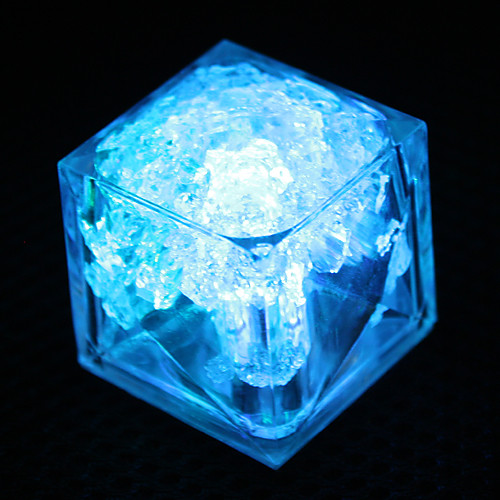 Ночник в форму кубика льда, с семью вариантами цветов света