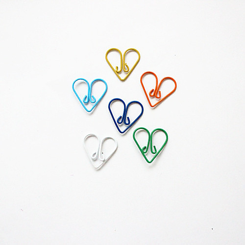 Пластиковые Сердце Pattern Обернутый Paper Clips (10PCS Случайный цвет)