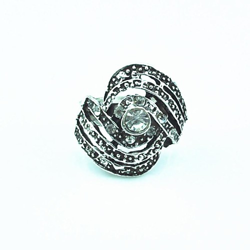 Toonykelly Vintage Female Crystal Adjustable Ring(1pcs)