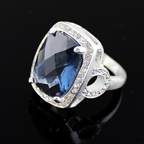 New Fashion Trendy silver plated metal chunky rhinestone ring for women