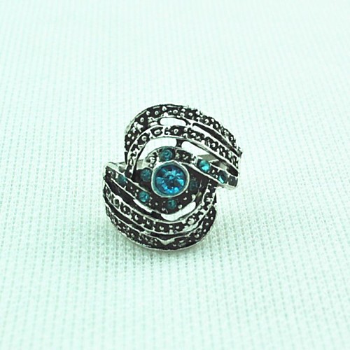 Toonykelly Vintage Female Crystal Adjustable Ring(1pcs)