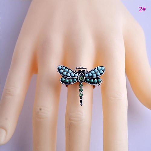 Lureme Crystals Measle Big Butterfly Ring