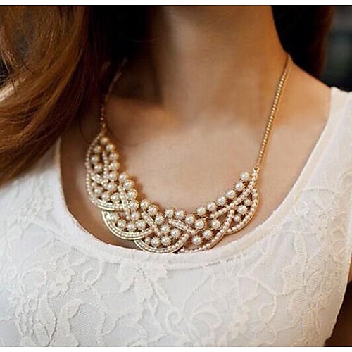 Love Is When You Set Auger Short Imitation Pearl Choker Necklace