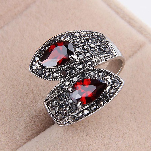 Punk Fashion Exaggerated Abstract Leaves Statement Ring