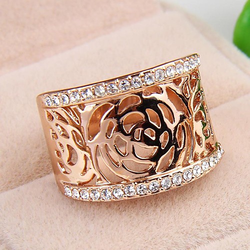 Vintage Elegant Exaggerated Rhinestone Camellia Statement Ring