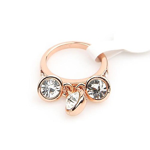 Fashion Rose Gold Rhinestone Rings Random Color