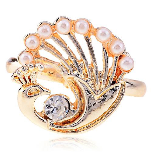 LuremeAlloy Pearls Peacock Ring