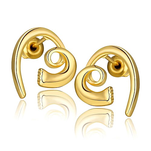 Fashion Simple Heart Golden Gold-Plated Stud Earrings (Golden)(1Pair)