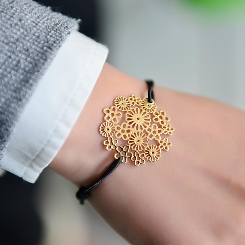 Fashion Women Flower Stamping Elastic Bracelet