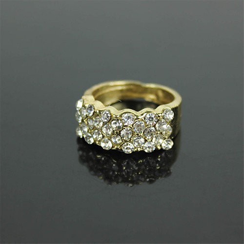 Stylish Zinc Alloy Ring w/ Rhinestone - Golden