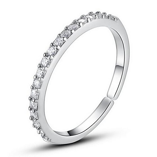 Single-row diamond ring