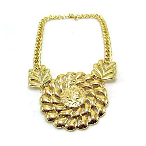 мода королева лист кулон золотой Сплав ожерелье (1 шт)