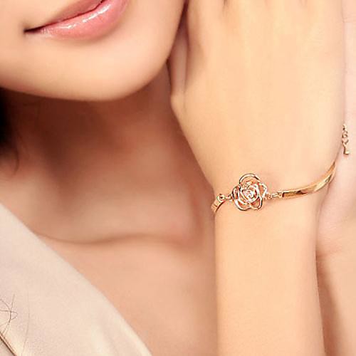 Fashion Camellia Golden Charm Bracelet(1pc)(Silvery)