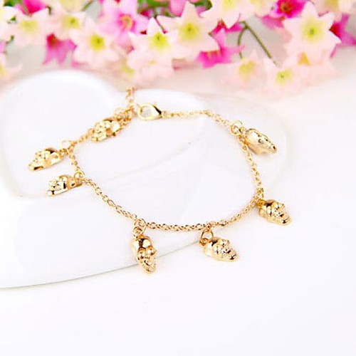 European and American Style Retro Fashion Golden Skull Bracelet