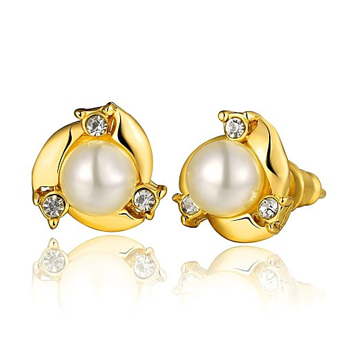 Fashion Pearl Golden Gold-Plated Stud Earrings (Golden)(1Pair)