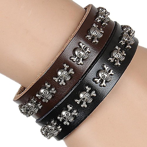 European And American Punk Multiple Skull Rivets Leather Bracelet (Multicolor)