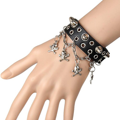 European And American Punk Rivet Scalp Hanging Skull Bracelet (Multicolor)