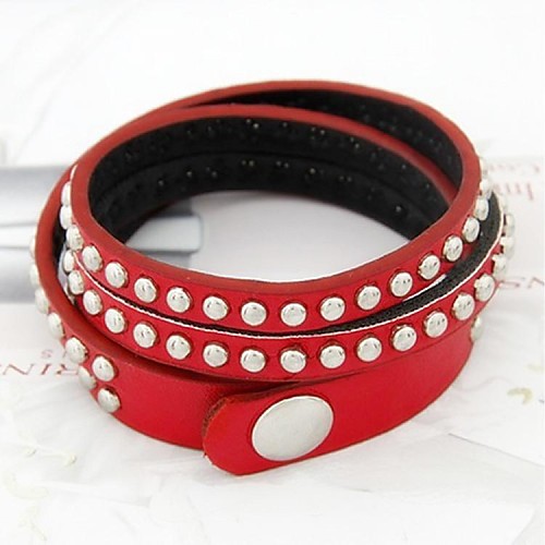 Punk Style Rivet Leather Wrap Bracelets (Red, Black)