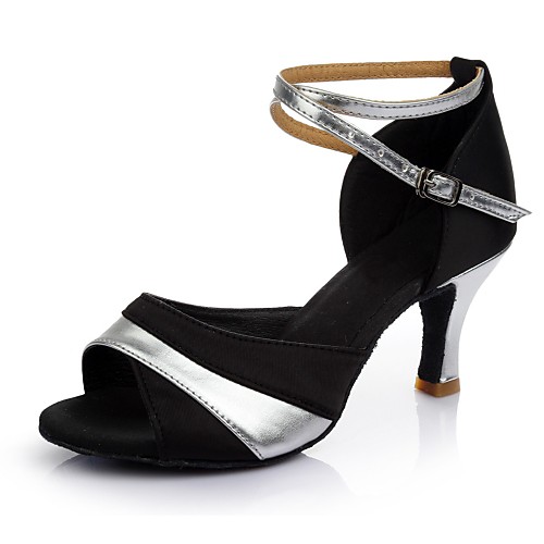Women's Dance Shoes Satin / Leatherette Latin Shoes Splicing Sandal / Heel Customized Heel Customizable Silver / Indoor
Women's Dance Shoes Satin / Leatherette Latin Shoes Splicing Sandal / Heel Customized Heel Customizable Silver / Indoor