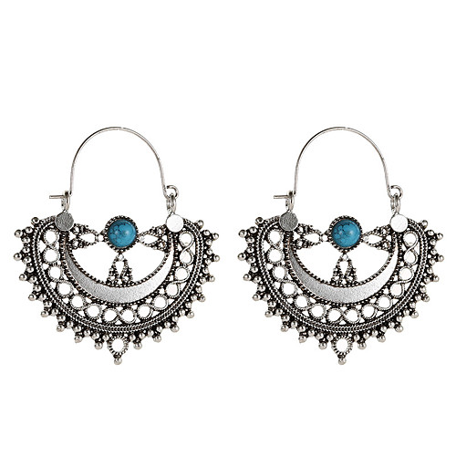 Women's Earrings Classic Mini Earrings Jewelry Gold / Silver For Christmas Party Anniversary Carnival Festival 1 Pair
Women's Earrings Classic Mini Earrings Jewelry Gold / Silver For Christmas Party Anniversary Carnival Festival 1 Pair