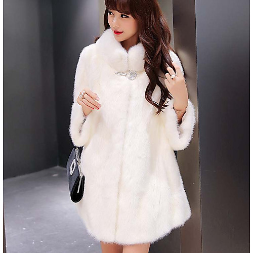 3/4 Length Sleeve Faux Fur Wedding / Party / Evening Women's Wrap With Buckle / Crystals / Rhinestones Coats / Jackets
3/4 Length Sleeve Faux Fur Wedding / Party / Evening Women's Wrap With Buckle / Crystals / Rhinestones Coats / Jackets