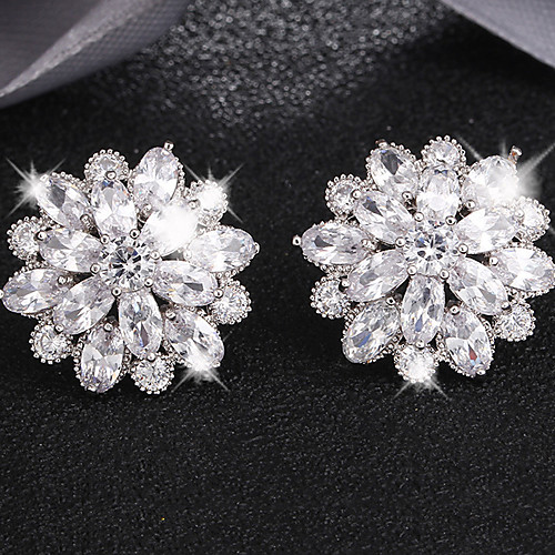 Women's AAA Cubic Zirconia Stud Earrings Earrings Stylish Unique Design Jewelry Silver For Wedding Engagement Gift New Year 1 Pair
Women's AAA Cubic Zirconia Stud Earrings Earrings Stylish Unique Design Jewelry Silver For Wedding Engagement Gift New Year 1 Pair
