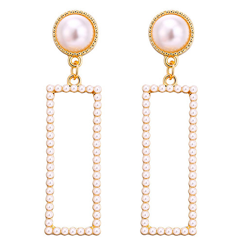 Women's Geometrical Earrings Pearl Earrings Classic Vintage European Elegant Jewelry Gold For Party Gift Daily Street Work 1 Pair
Women's Geometrical Earrings Pearl Earrings Classic Vintage European Elegant Jewelry Gold For Party Gift Daily Street Work 1 Pair