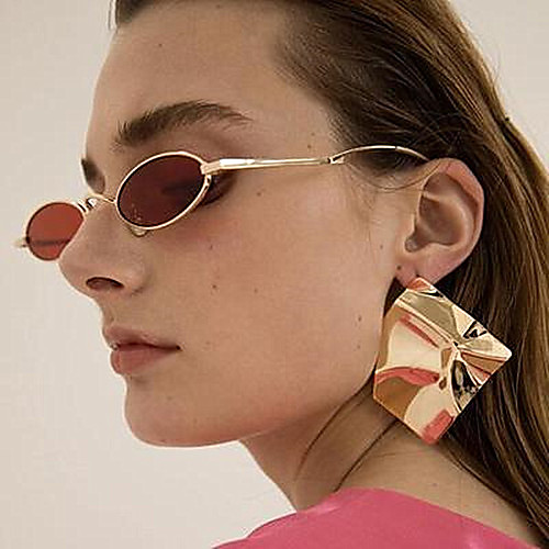 Women's Geometrical Drop Earrings Earrings European Fashion Modern Oversized Jewelry Gold / Silver For Party Daily Carnival Street Bar 1 Pair
Women's Geometrical Drop Earrings Earrings European Fashion Modern Oversized Jewelry Gold / Silver For Party Daily Carnival Street Bar 1 Pair