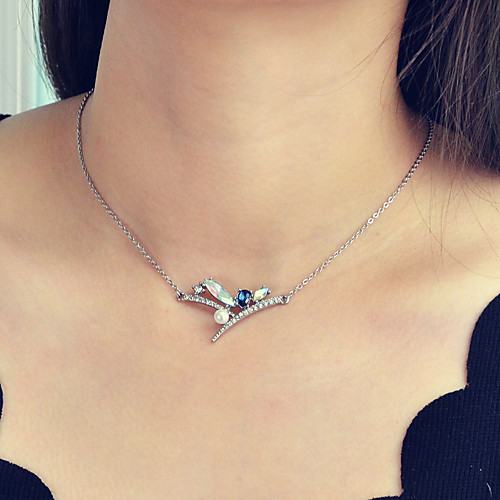 Women's Geometrical Pendant Necklace Imitation Diamond Butterfly Baroque Trendy Casual / Sporty Cute Cool Lovely Silver 50.3 cm Necklace Jewelry 1pc For Daily Carnival Work
Women's Geometrical Pendant Necklace Imitation Diamond Butterfly Baroque Trendy Casual / Sporty Cute Cool Lovely Silver 50.3 cm Necklace Jewelry 1pc For Daily Carnival Work