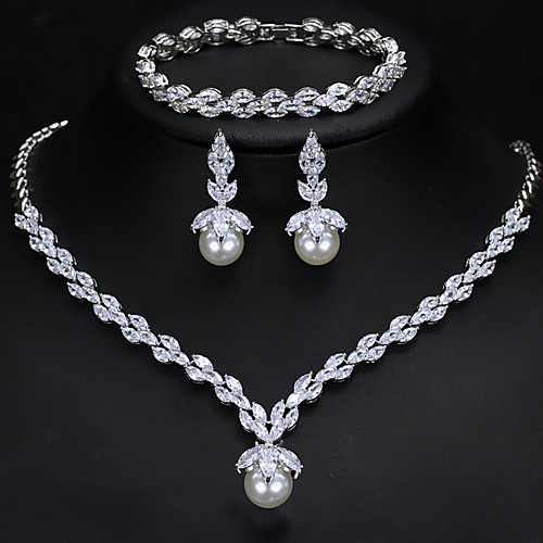 Women's AAA Cubic Zirconia Bridal Jewelry Sets Classic Love Vintage Cute Platinum Plated Earrings Jewelry White For Wedding Party 1 set
Women's AAA Cubic Zirconia Bridal Jewelry Sets Classic Love Vintage Cute Platinum Plated Earrings Jewelry White For Wedding Party 1 set