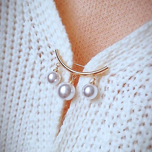 Women's Brooches Retro Artistic Fashion Brooch Jewelry White Silver Yellow For Party Festival
Women's Brooches Retro Artistic Fashion Brooch Jewelry White Silver Yellow For Party Festival