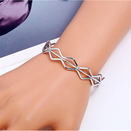Women's Hollow Out Cuff Bracelet Happy Stylish Bracelet Jewelry Gold / Silver For Gift Daily
Women's Hollow Out Cuff Bracelet Happy Stylish Bracelet Jewelry Gold / Silver For Gift Daily
