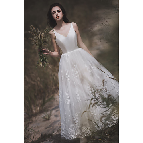 A-Line V Neck Floor Length Lace / Tulle / Chiffon Over Satin Made-To-Measure Wedding Dresses with by LAN TING Express
A-Line V Neck Floor Length Lace / Tulle / Chiffon Over Satin Made-To-Measure Wedding Dresses with by LAN TING Express