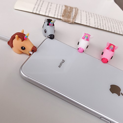 Cable Bite Cute Cartoon Data Line Headphone Cable Buckle Charging Line Protection Sleeve Anti-break Protection Head
Cable Bite Cute Cartoon Data Line Headphone Cable Buckle Charging Line Protection Sleeve Anti-break Protection Head
