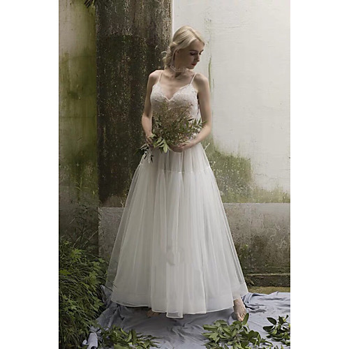 A-Line V Neck Floor Length Lace / Tulle Made-To-Measure Wedding Dresses with Appliques by LAN TING Express
A-Line V Neck Floor Length Lace / Tulle Made-To-Measure Wedding Dresses with Appliques by LAN TING Express