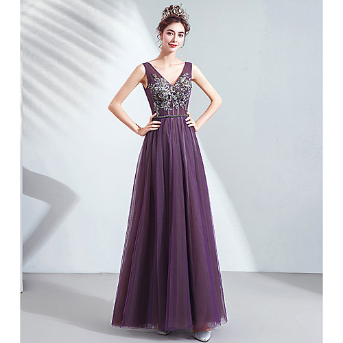 A-Line V Neck Floor Length Tulle Prom Dress with Beading / Sequin / Appliques by LAN TING Express
A-Line V Neck Floor Length Tulle Prom Dress with Beading / Sequin / Appliques by LAN TING Express