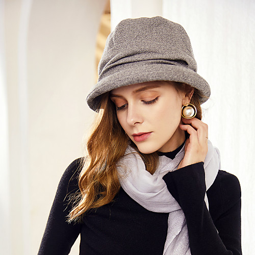 Wool / Nylon Fiber / Polyester Hats with Ruche 1pc Casual / Daily Wear Headpiece
Wool / Nylon Fiber / Polyester Hats with Ruche 1pc Casual / Daily Wear Headpiece