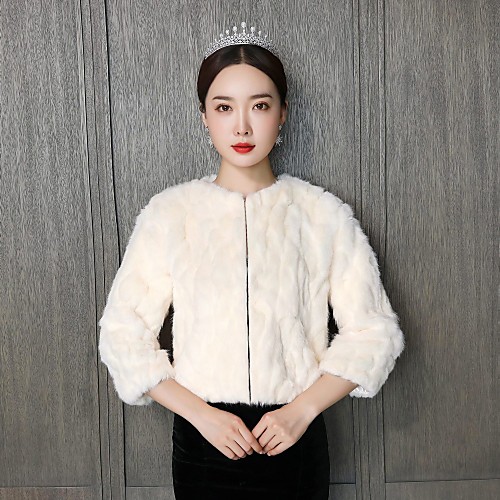 3/4 Length Sleeve Faux Fur Wedding Women's Wrap With Printing / Solid Shrugs
3/4 Length Sleeve Faux Fur Wedding Women's Wrap With Printing / Solid Shrugs