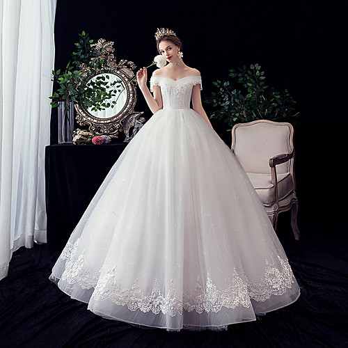 A-Line / Ball Gown V Neck Maxi Polyester / Lace / Tulle Made-To-Measure Wedding Dresses with Embroidery / Lace by LAN TING Express
A-Line / Ball Gown V Neck Maxi Polyester / Lace / Tulle Made-To-Measure Wedding Dresses with Embroidery / Lace by LAN TING Express