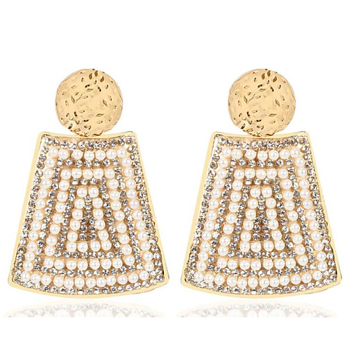 Women's Pearl Drop Earrings Geometrical Love Statement Imitation Pearl Earrings Jewelry White For Wedding Party 1 Pair
Women's Pearl Drop Earrings Geometrical Love Statement Imitation Pearl Earrings Jewelry White For Wedding Party 1 Pair