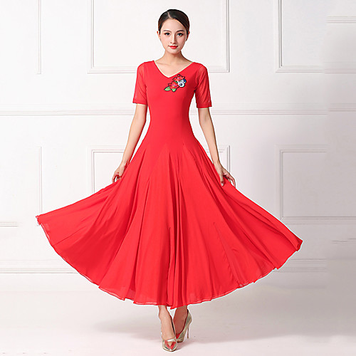 Ballroom Dance Dresses Women's Training / Performance Lycra / Imitation Silk Embroidery / Split Joint Short Sleeve Dress
Ballroom Dance Dresses Women's Training / Performance Lycra / Imitation Silk Embroidery / Split Joint Short Sleeve Dress