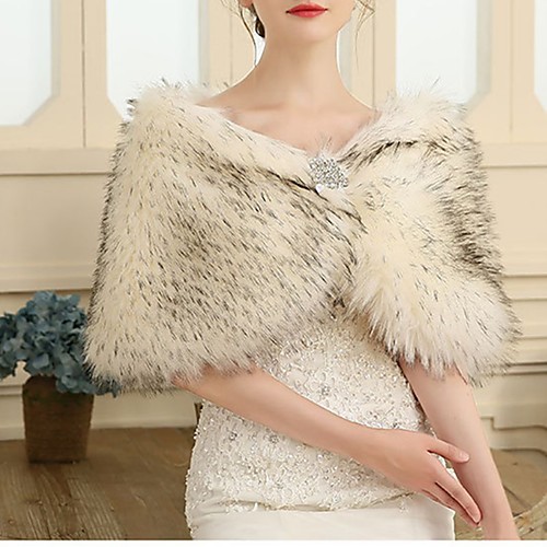 Sleeveless Faux Fur / Special Fur Type / Feather / Fur Wedding / Party / Evening Women's Wrap With Crystal / Rhinestone / Crystal Floral Pin Capes
Sleeveless Faux Fur / Special Fur Type / Feather / Fur Wedding / Party / Evening Women's Wrap With Crystal / Rhinestone / Crystal Floral Pin Capes