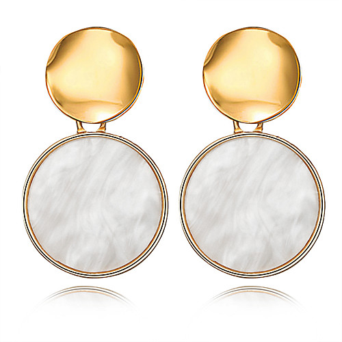 Women's Gold Earrings Geometrical Shell Stylish Simple Basic Shell Earrings Jewelry Gold / White For Graduation Gift Daily Holiday Festival 2pcs
Women's Gold Earrings Geometrical Shell Stylish Simple Basic Shell Earrings Jewelry Gold / White For Graduation Gift Daily Holiday Festival 2pcs