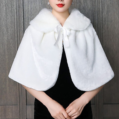 Sleeveless Faux Fur Wedding / Party / Evening Women's Wrap With Bowknot Capelets
Sleeveless Faux Fur Wedding / Party / Evening Women's Wrap With Bowknot Capelets