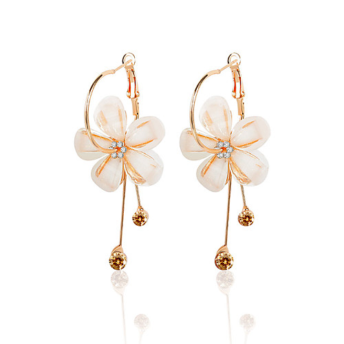 Women's Earrings Classic Mini Earrings Jewelry Gold / Silver For Christmas Party Anniversary Carnival Festival 1 Pair
Women's Earrings Classic Mini Earrings Jewelry Gold / Silver For Christmas Party Anniversary Carnival Festival 1 Pair