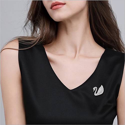 Women's Cubic Zirconia Brooches Classic Paper Clip Stylish Simple Classic Brooch Jewelry Gold Silver For Party Gift Daily Work Festival
Women's Cubic Zirconia Brooches Classic Paper Clip Stylish Simple Classic Brooch Jewelry Gold Silver For Party Gift Daily Work Festival