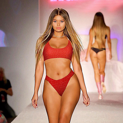 Women's Basic Light Brown Red Green Halter Cheeky Bikini Swimwear Swimsuit - Polka Dot Tropical Backless Lace up Print S M L Light Brown
Women's Basic Light Brown Red Green Halter Cheeky Bikini Swimwear Swimsuit - Polka Dot Tropical Backless Lace up Print S M L Light Brown